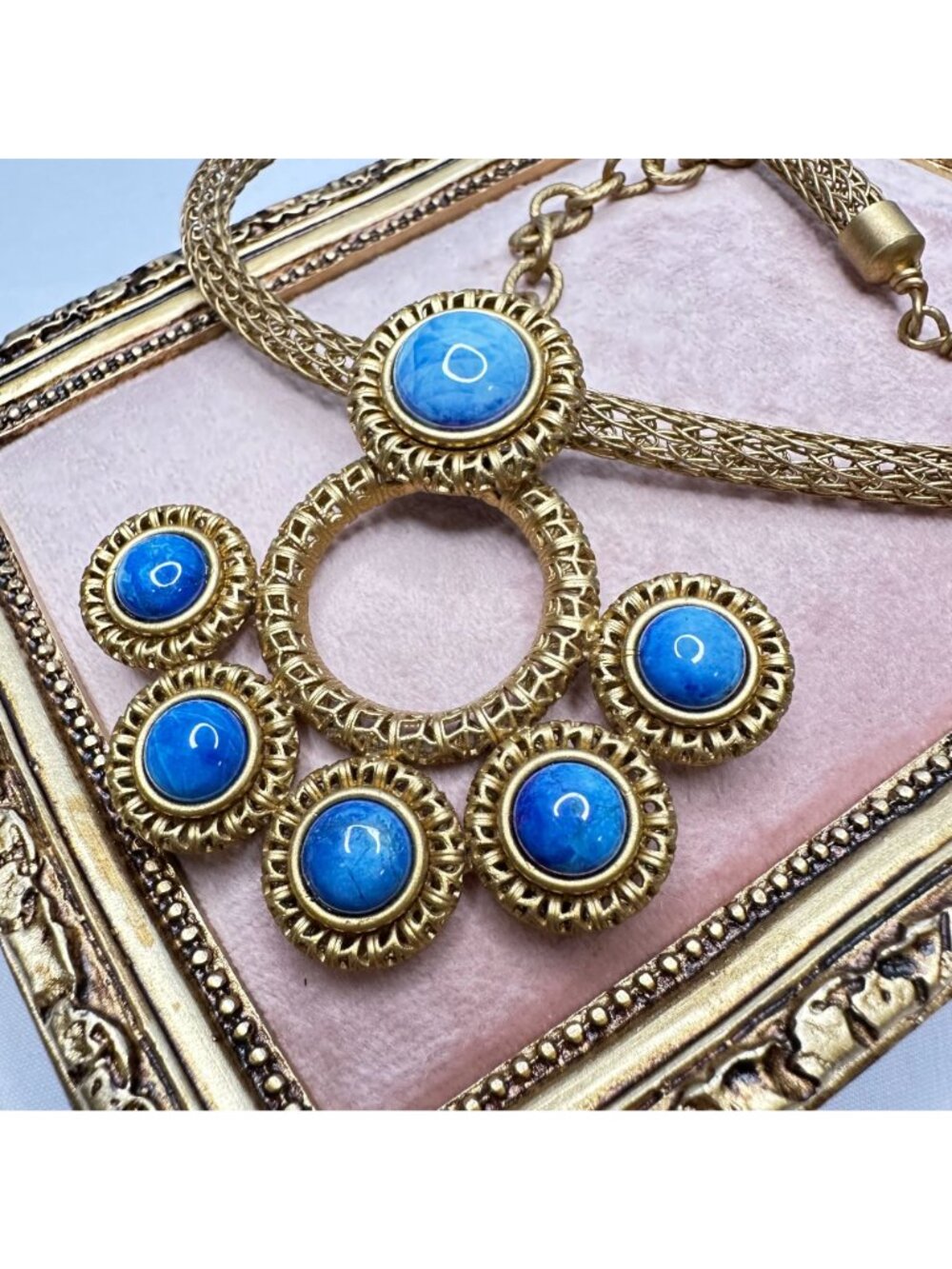 Sarah Cavender Metalworks Gold Mesh Necklace Blue Chandelier Pendant Statement - Picture 9 of 14